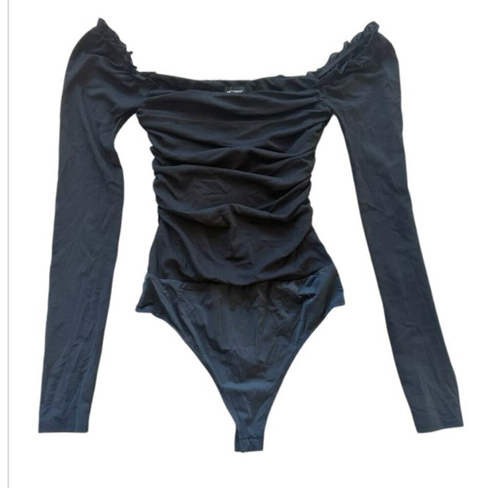 Ambitionist Fancy Ruched Long Sleeve Ruffle Trim Bodysuit NWOT Black XS